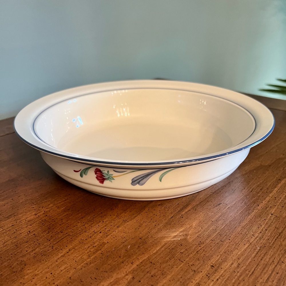 Lenox Poppies on Blue open casserole dish